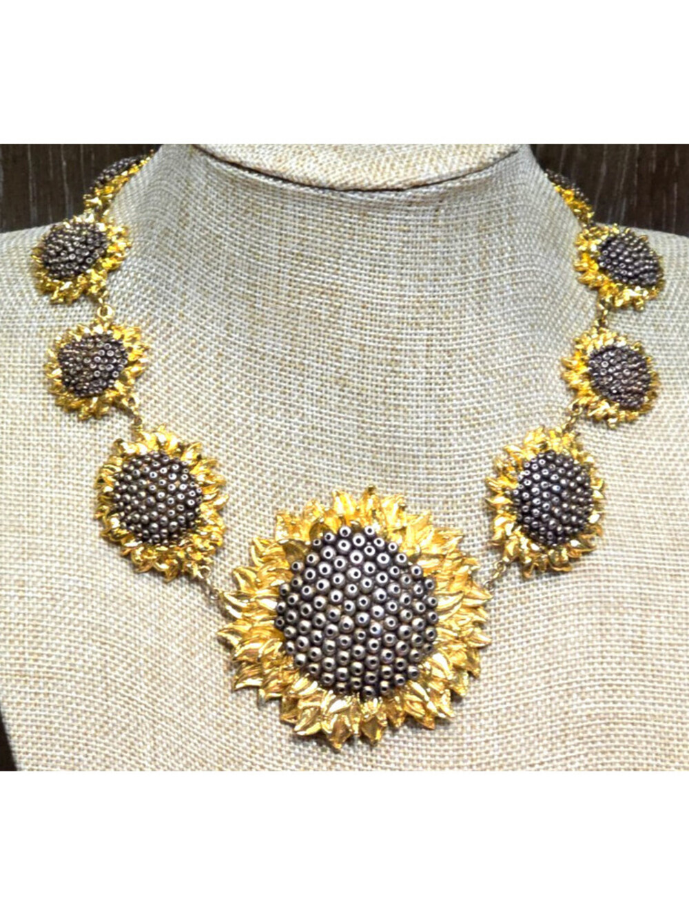 Vintage High End Boutique Sunflower Necklace Dramatic 1990s